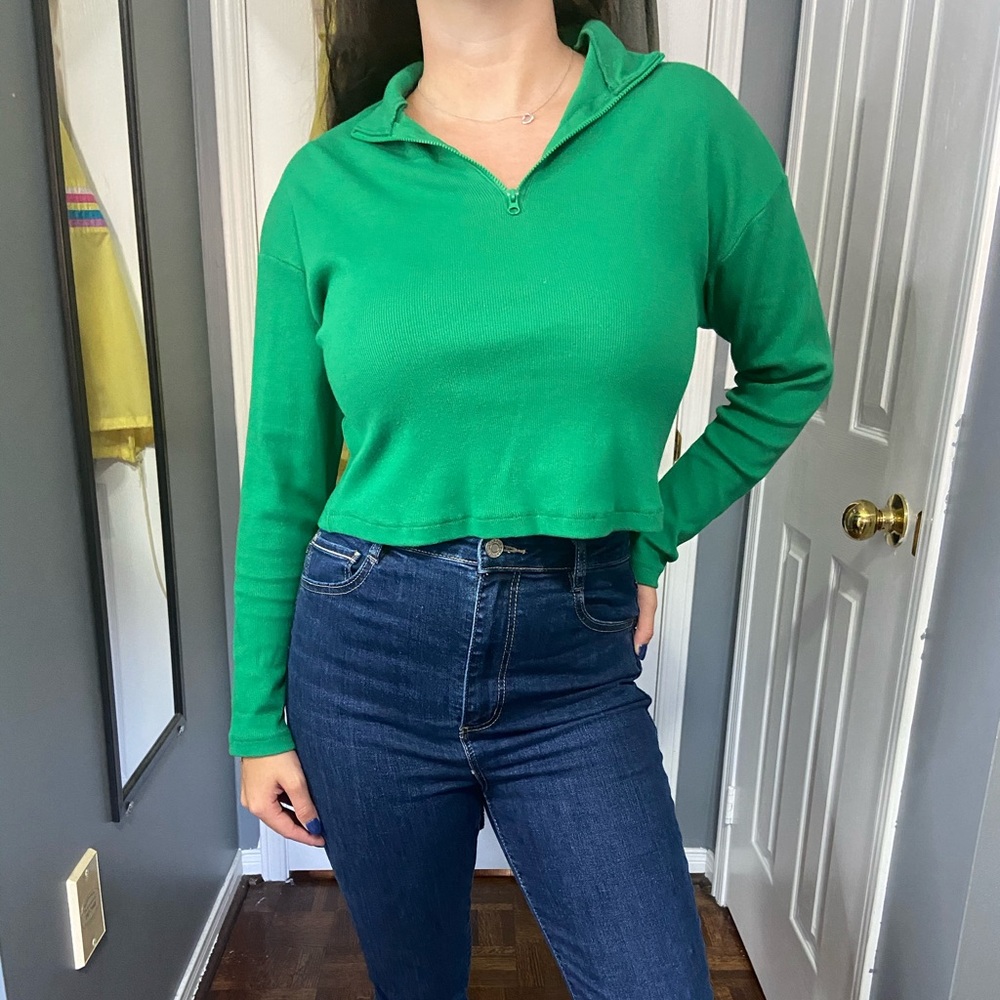 Cropped long sleeve